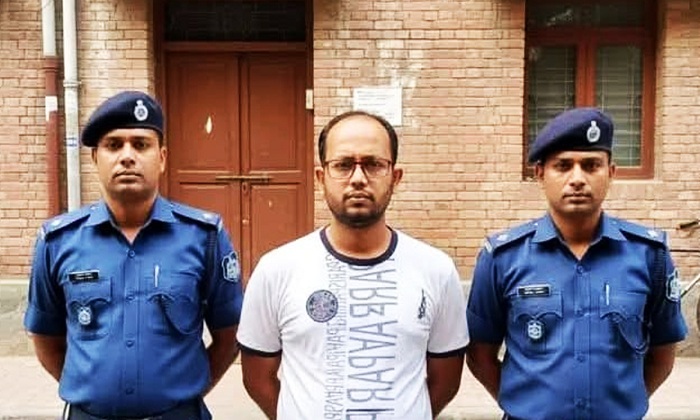 সুনামগঞ্জে ৫ম শ্রেণির ছাত্রীর শ্লীলতাহানি শিক্ষক গ্রেপ্তার