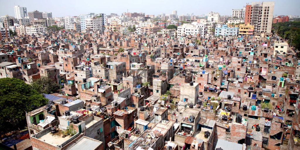 অপরিকল্পিত নগরায়নে বাড়ছে নানান সমস্যা,ঝুঁকি বেড়েই  চলেছে