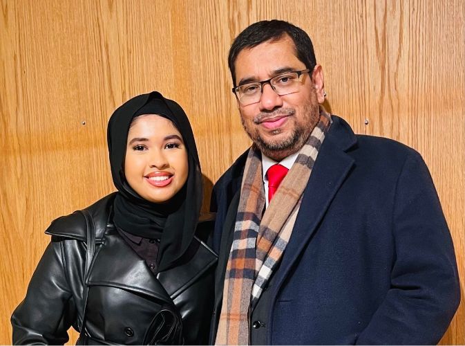 বৃটেনে বাংলাদেশি তাহমিনার অসাধারণ সাফল্য