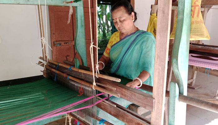 সংকটে মণিপুরী তাঁত শিল্প,বিলুপ্তির পথে ছোট ধামাইর ঐতিহ্য