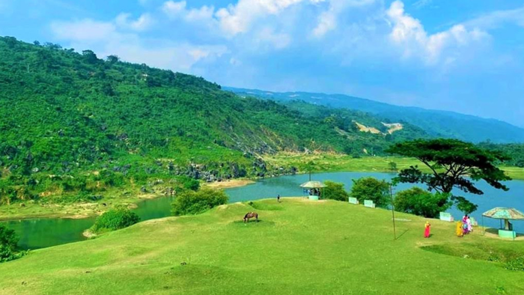 একদিনের তাহিরপুর যাত্রা-যাদু কাটা থেকে নীলাদ্রি