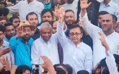 সিলেটে এক সাথে রাজপথে খন্দকার মুক্তাদির ও আরিফুল হক