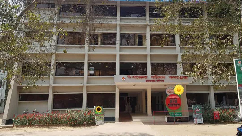 বদলি-প্রশিক্ষণে শূন্য চুনারুঘাট-থমকে আছে জরুরি সেবা