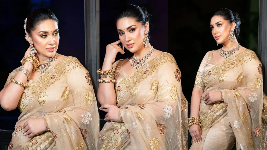 সোনালি সাজে-ভিন্নরূপে-মোহময়ী সৌন্দর্যে অপু বিশ্বাস