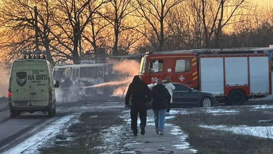 ইউক্রেনে শ্রমিকবাহী বাসে রুশ ড্রোন হামলা,১২ জন নিহত