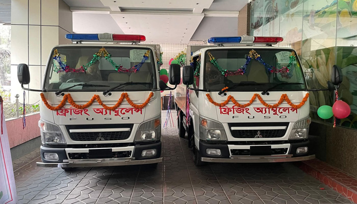 প্রবাসীদের লাশ বিমানবন্দর থেকে বাড়িতে নেওয়ার জন্য ফ্রিজিং এম্বুলেন্স উদ্বোধন