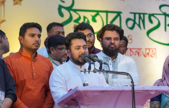 আ.লীগকে শেখ মুজিবুর রহমানের নামে পুনর্বাসন করা যাবে না