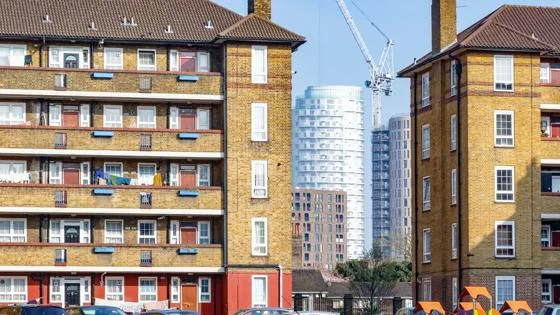 শত শত পরিবারকে প্রত্যন্ত এলাকায় পাঠিয়ে দেওয়া হচ্ছে