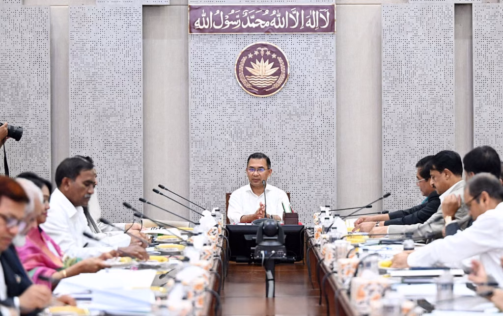 আরবিতে দক্ষদের হজ গাইড হিসেবে নিয়োগের নির্দেশ প্রধানমন্ত্রীর