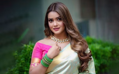 ফ্যাশন ও অভিনয়ে তানজিন তিশা