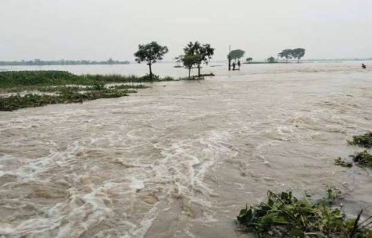 দেশের বিপৎসীমার ওপরে ৭ নদীর পানি,বাড়ছে বন্যার আশঙ্কা