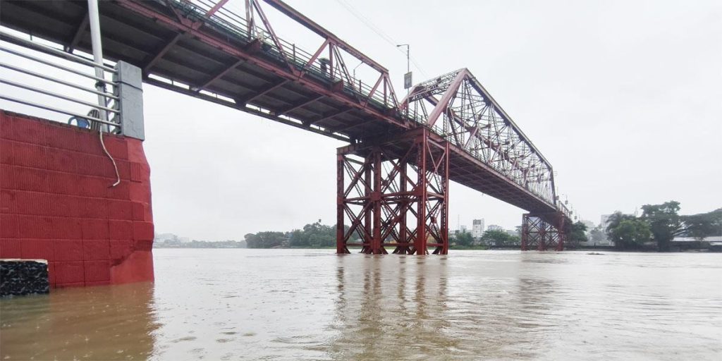 সিলেটে টানা বৃষ্টি ও পাহাড়ি ঢলে বন্যার শঙ্কা
