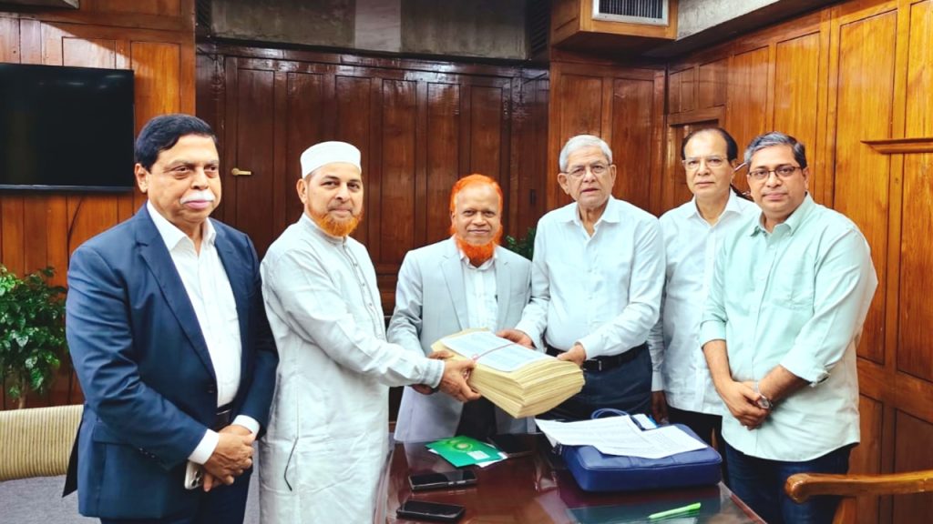 বিরোধীদলীয় এমপিরা ধর্মীয় প্রতিষ্ঠানের উন্নয়নে বিশেষ বরাদ্দ পেলেন